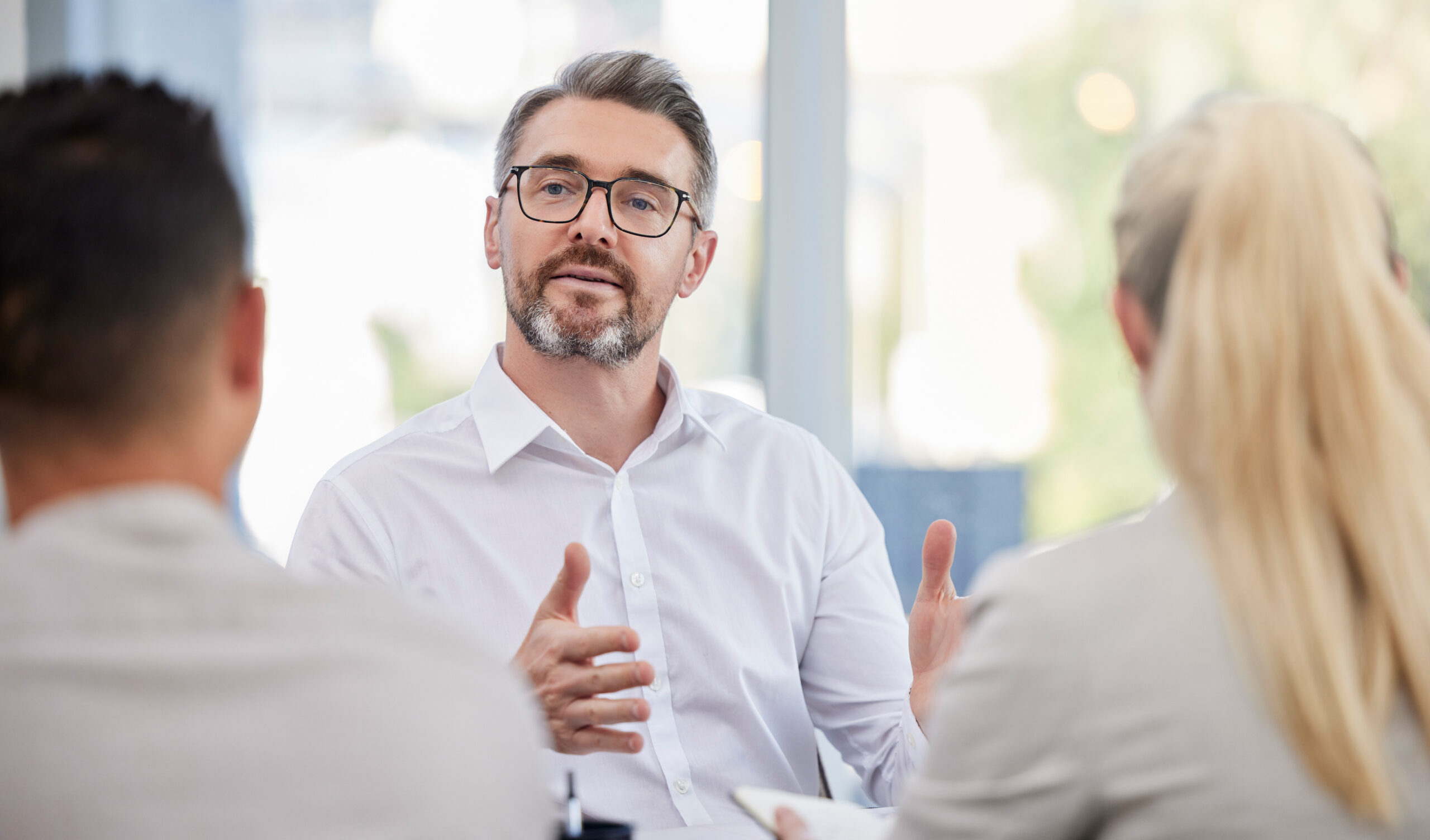 Business contract lawyer in Inverness FL reviewing legal agreements