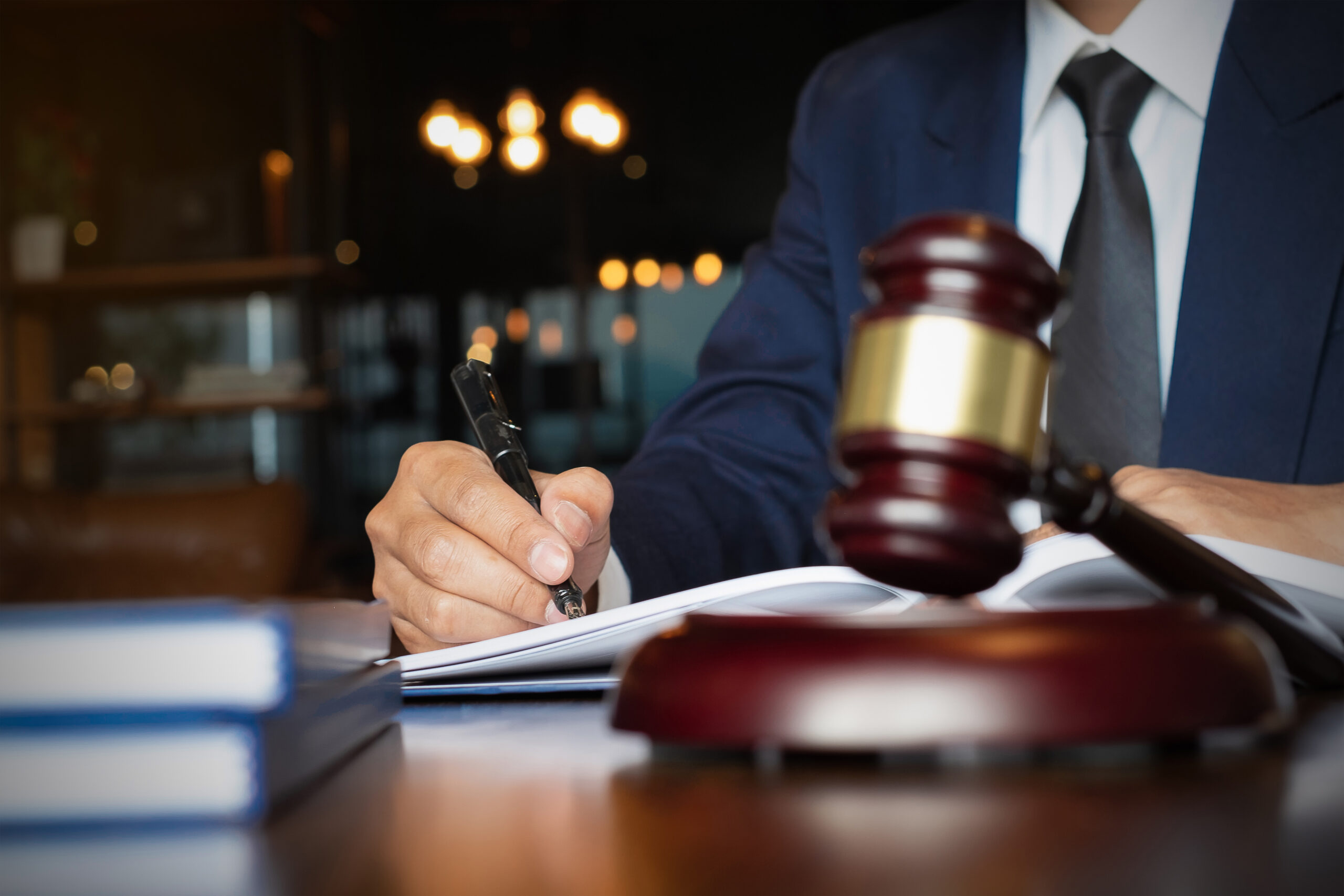 Foreclosure defense lawyer helping homeowner in New Port Richey FL